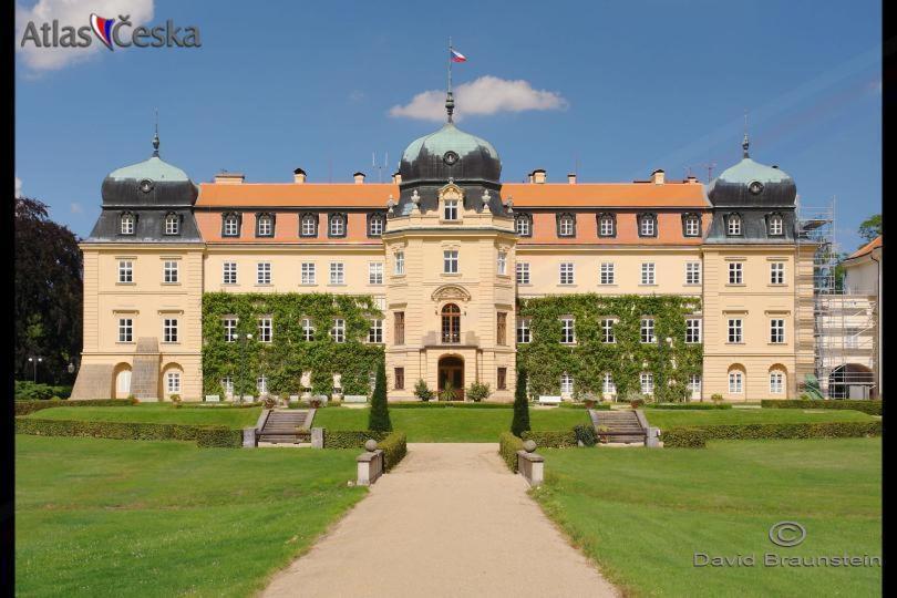 Hotel U Lipy Krusovice Eksteriør billede